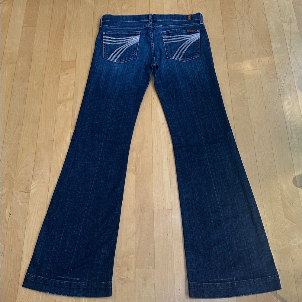 Dojo 28 x 33 x 8 —-7 For All Mankind Women's Dark Blue Wide Leg Jeans - Picture 3 of 11